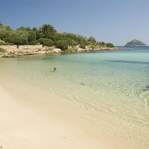 https://residence-baia-caddinas.in-sardinia.net