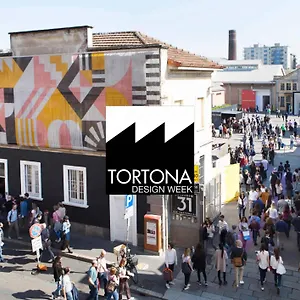 https://room-milano-via-tortona.italymilanhotels.net